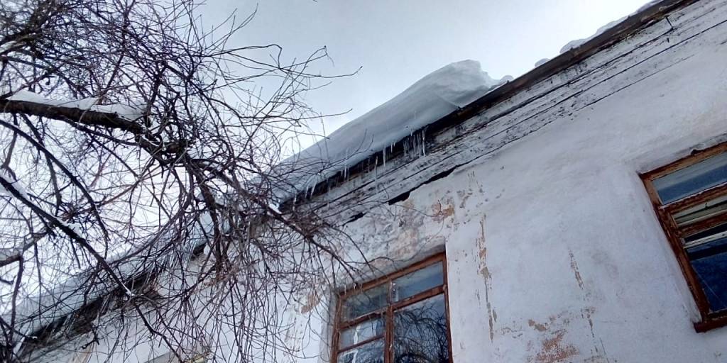 «Ждут весну». Глава Прикамья раскритиковал качество уборки снега в центре Перми