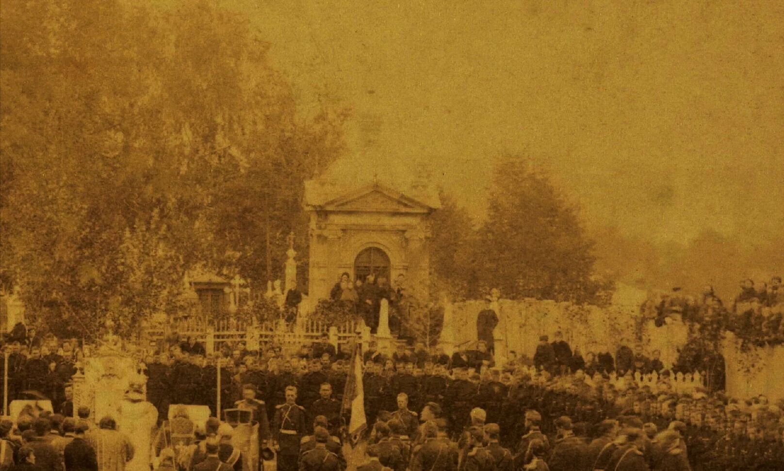 предоставлено Михаилом Девятериковым