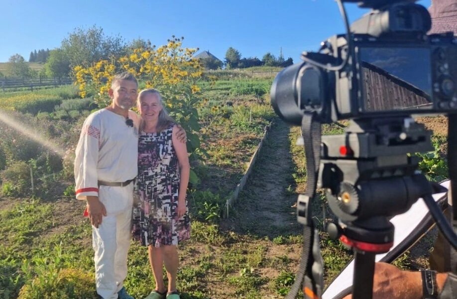 К пермскому травнику приехала съемочная группа федерального телеканала