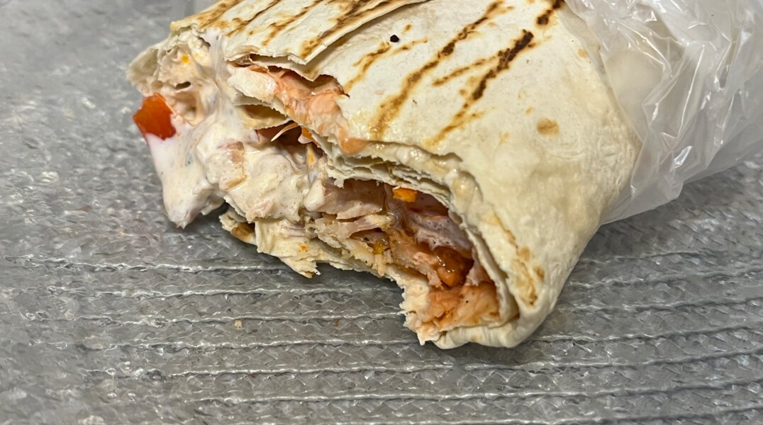 В Прикамье закрыли два опасных кафе с шаурмой