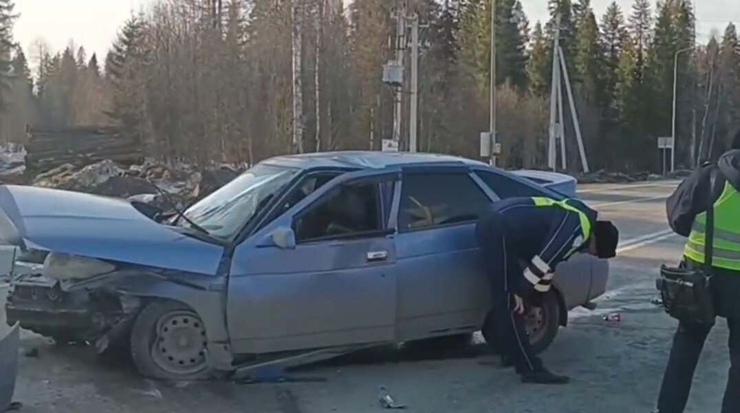 На трассе Пермь - Ильинский пьяный водитель врезался в бетонное ограждение