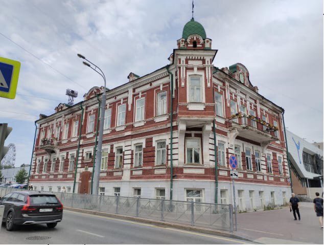 В Перми отремонтируют двухэтажное здание рядом с дворцом спорта «Орлёнок»