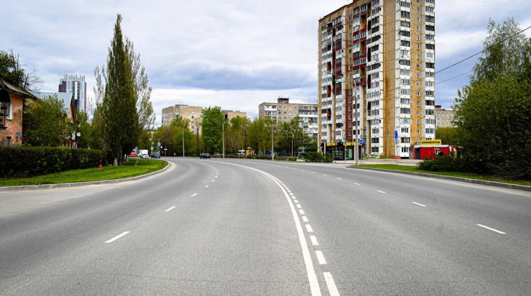 В Перми обновляют дорожную разметку