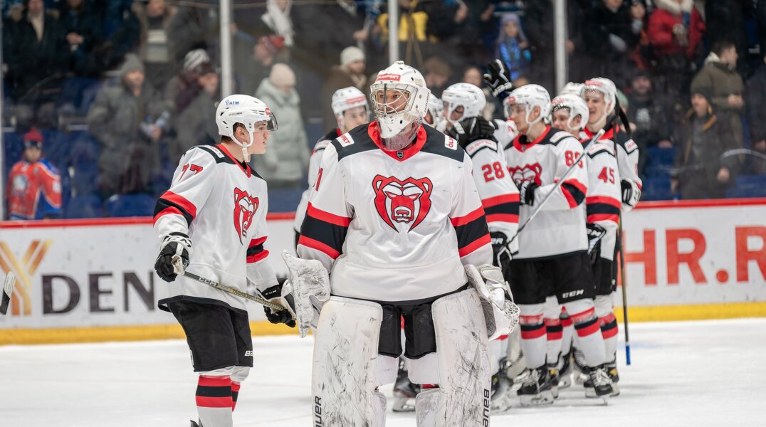 Пермский хоккейный клуб «Молот» разгромил на выезде красноярский «Сокол»