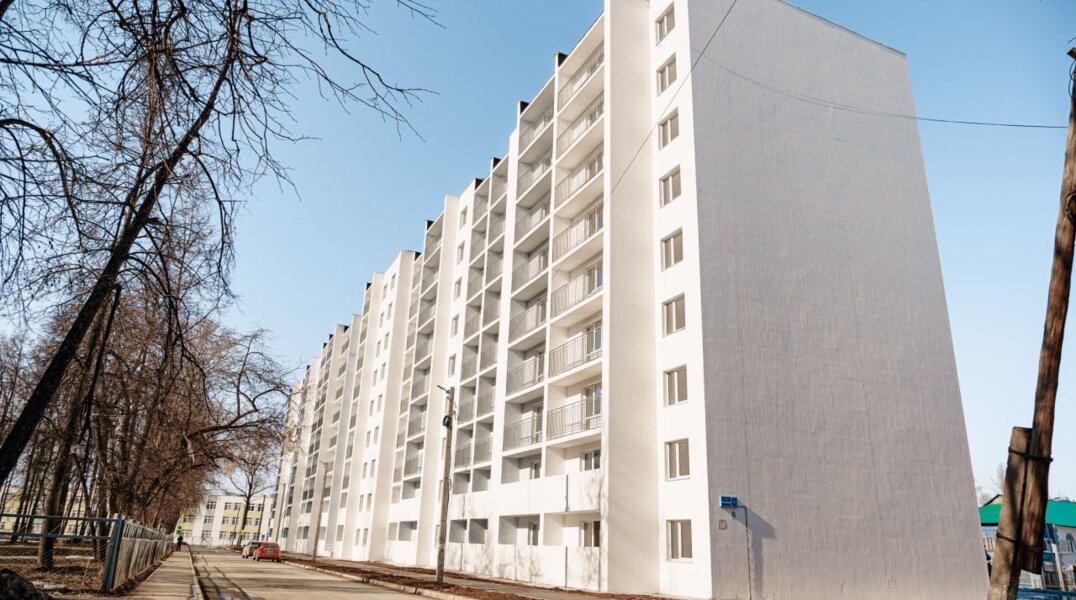 В Чайковском сдали новый девятиэтажный дом для переселенцев из аварийного жилья