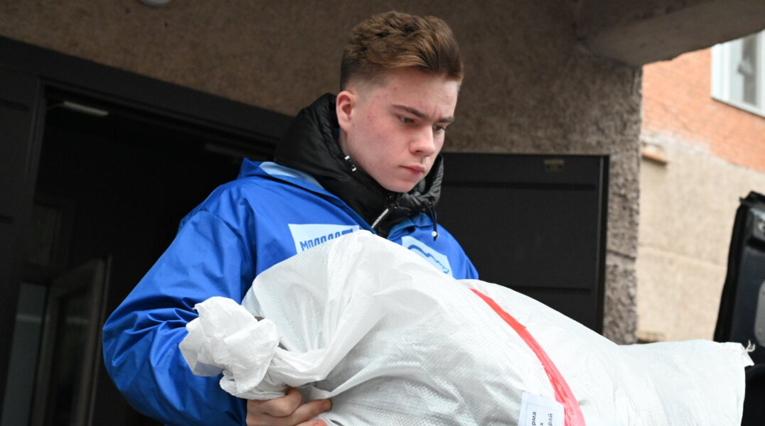 Из Пермского края отправлен гуманитарный груз в зону СВО для четырех воинских частей