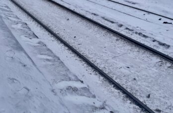 Спустя сутки восстановили движение поездов на перегоне Ферма-Бахаревка в Прикамье