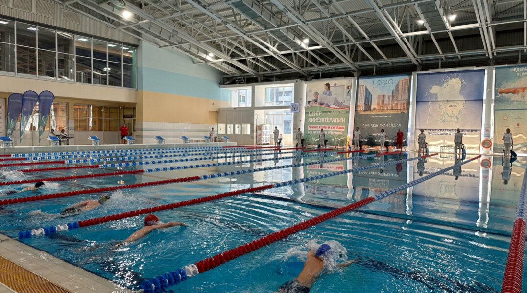 В Пермском крае более 4 тысяч детей пройдут программу обучения плаванию