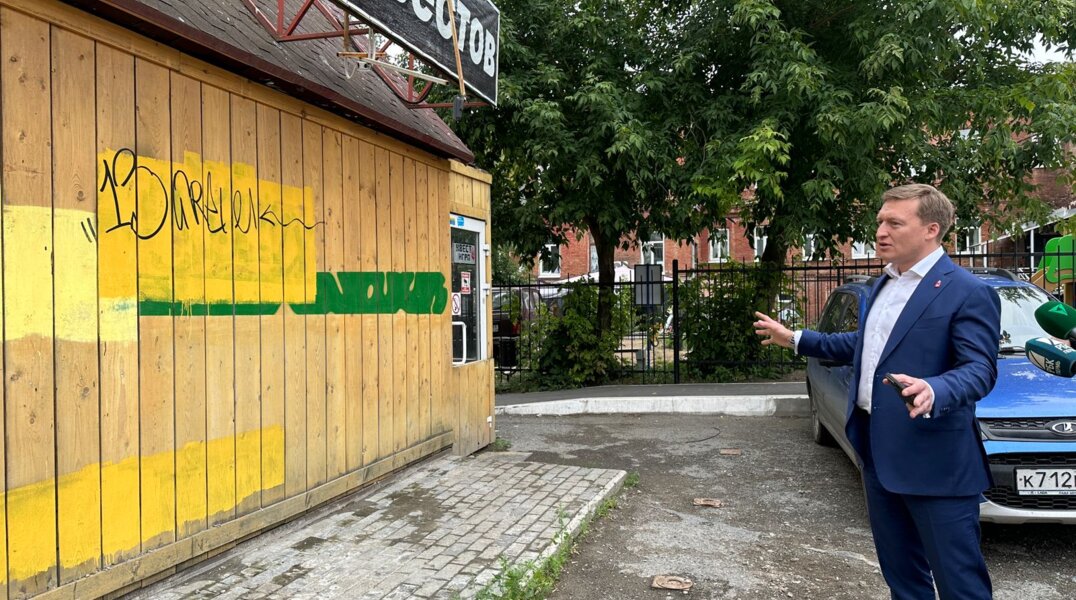 В Перми за 2023 год устранили более 2 тысяч незаконных граффити