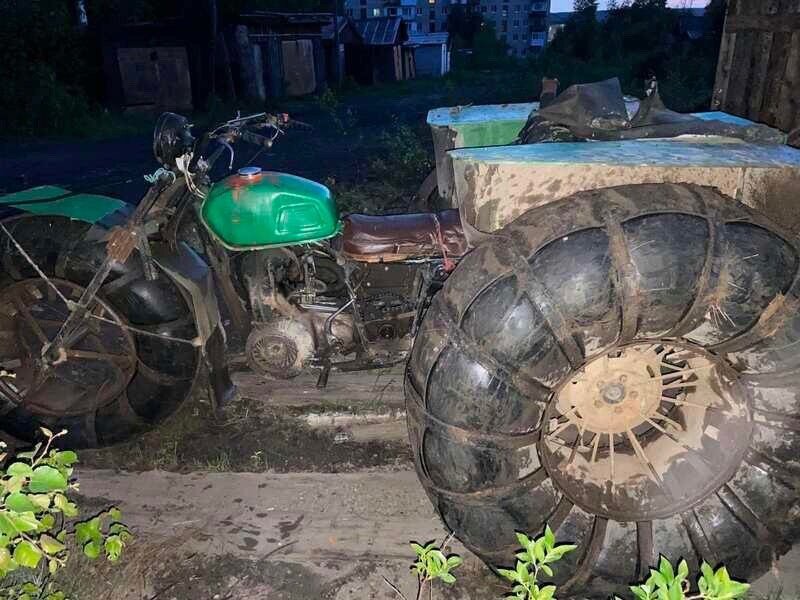 Пьяный пермяк сел за руль снегоболотохода и попался сотрудникам ДПС