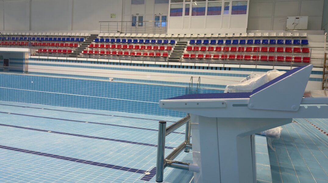 В Березниках заканчивают ремонт бассейна «Кристалл»