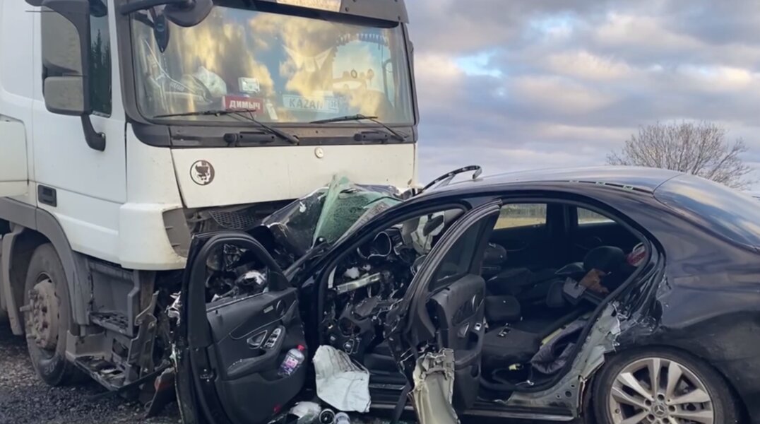 В Прикамье в ДТП погибли водитель и три пассажира