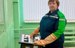 Сотрудницу филиала «Азот» АО «ОХК «Уралхим» наградили почетной грамотой Минпромторга РФ