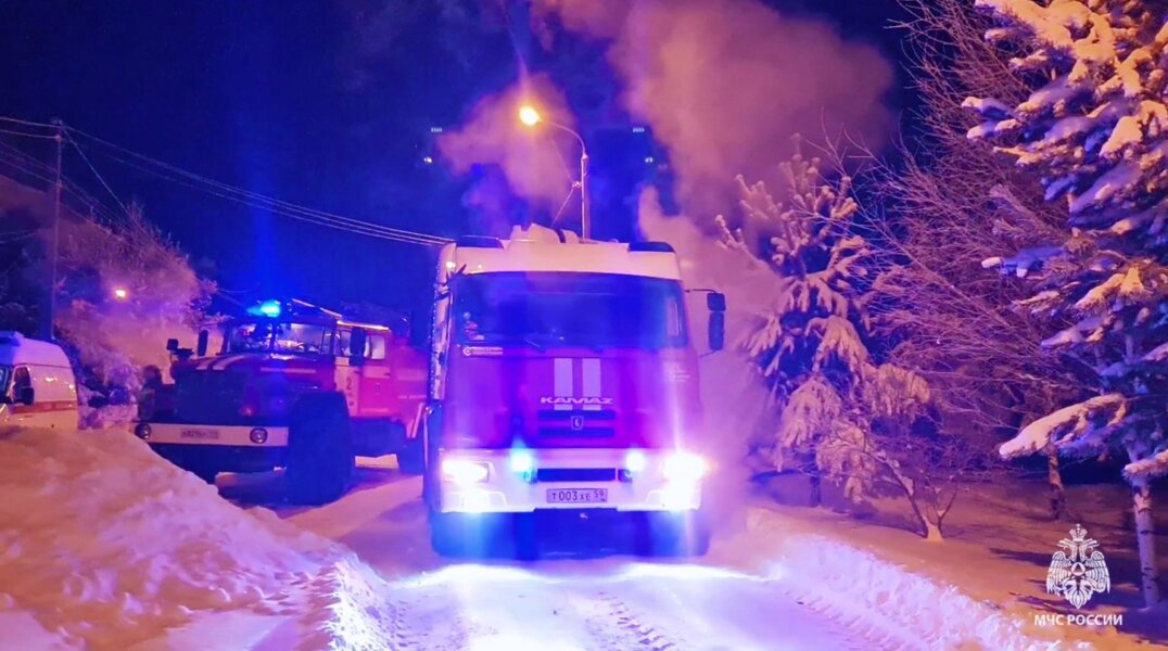 В пожаре на автомойке в Перми пострадал мужчина