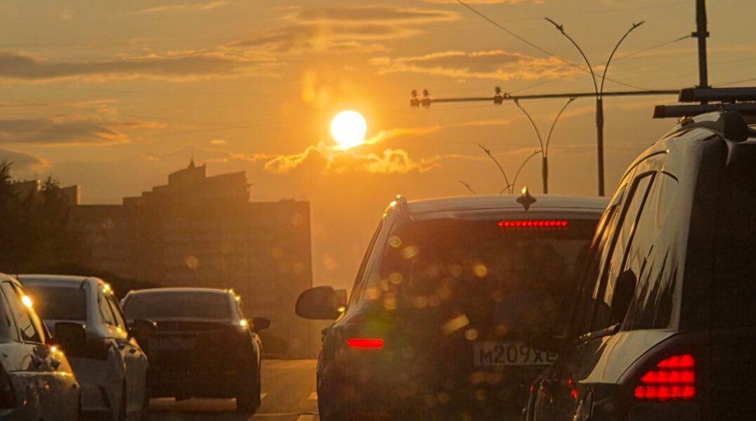 Утром Пермь встала в 9-бальных пробках