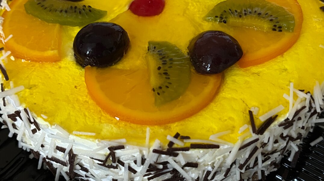 Бывший глава Перми нарастил влияние в компании по производству тортов