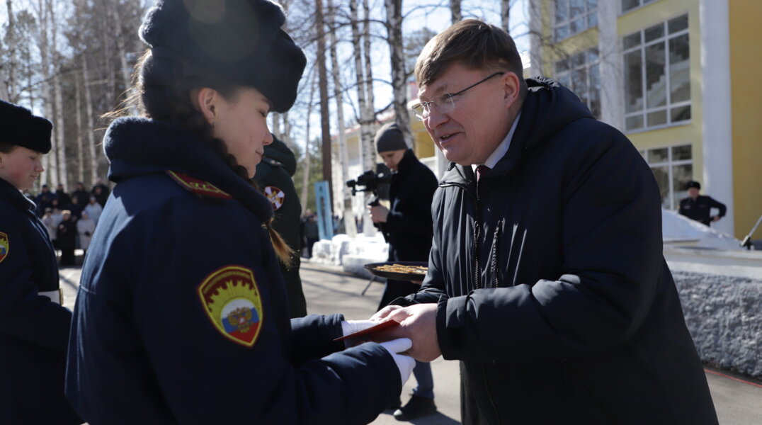 Вячеслав Григорьев поздравил кадет нацгвардии с праздником