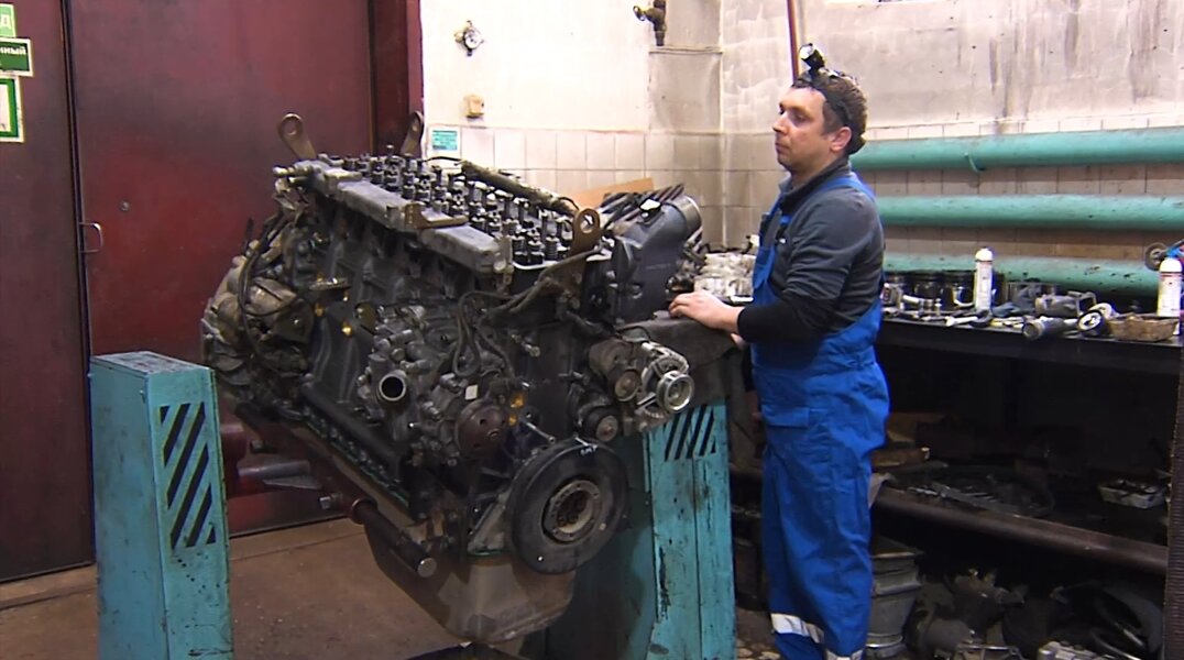 «Невидимых» сотрудников ЖКХ поздравили с профессиональным праздником