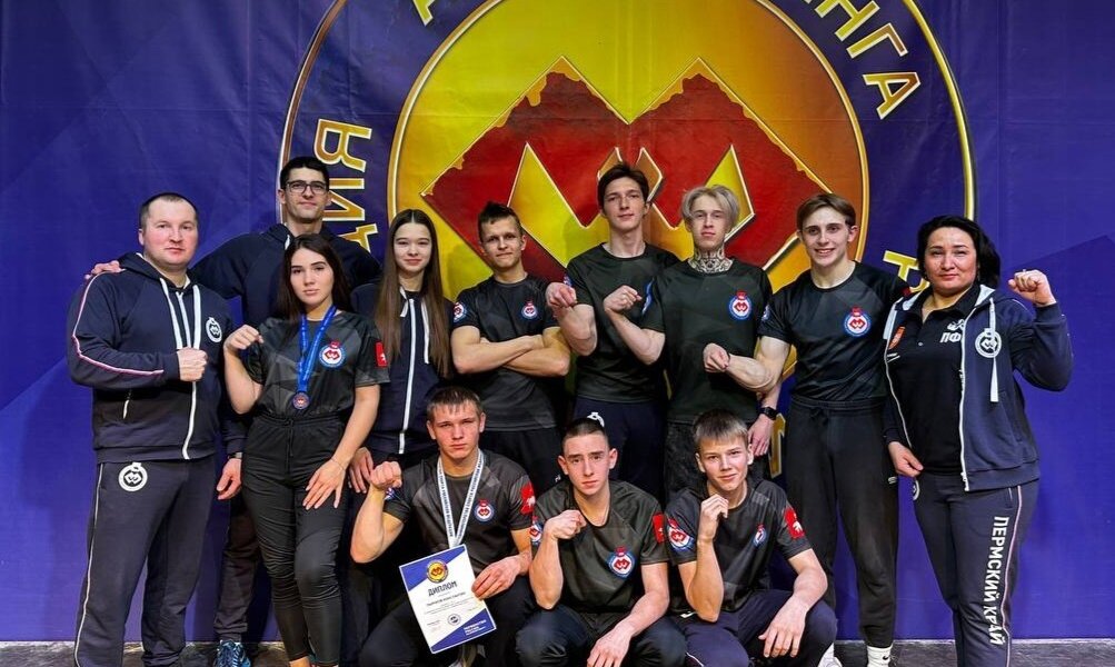 Пермские армрестлеры забрали три медали с первенства России