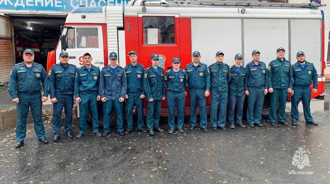 В Березниках пожарные спасли семь человек из горящей девятиэтажки