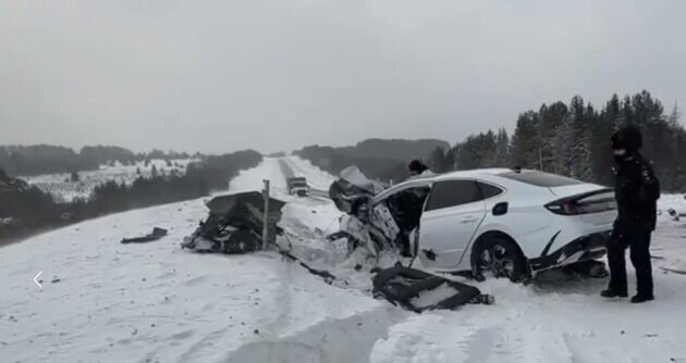 Стали известны подробности о погибших в страшном ДТП на трассе Карагай-Кудымкар