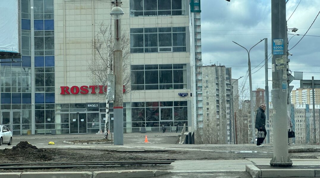 В пермском ТЦ «Лайнер» открылось кафе быстрого питания «Ростикс»