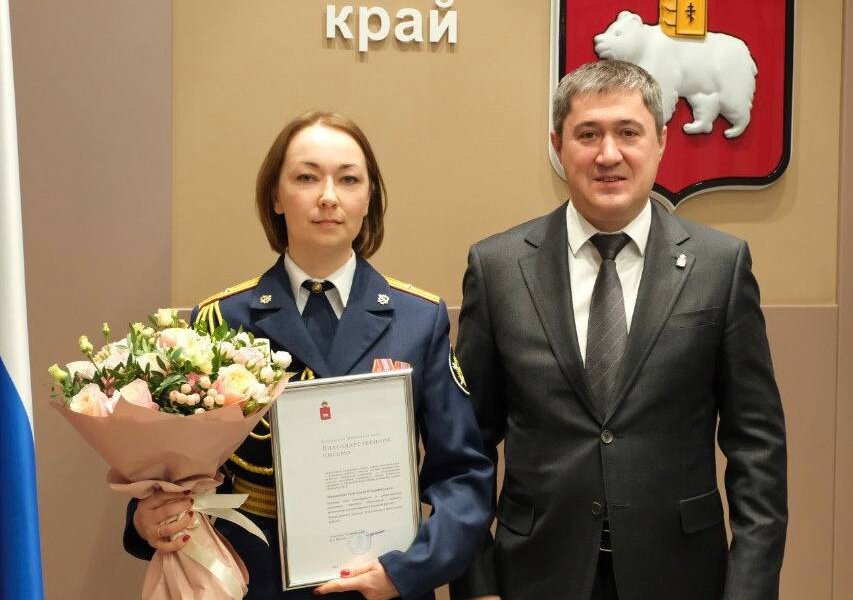 Дмитрий Махонин нашел хозяйку туфли, потерянной в ходе парада Победы в Перми