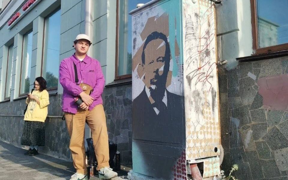 В центре Перми распределительные щиты стали новыми арт-объектами