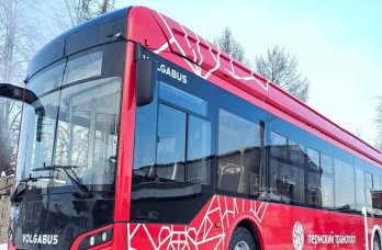 В Пермь прибыл новый трехосный автобус для испытаний