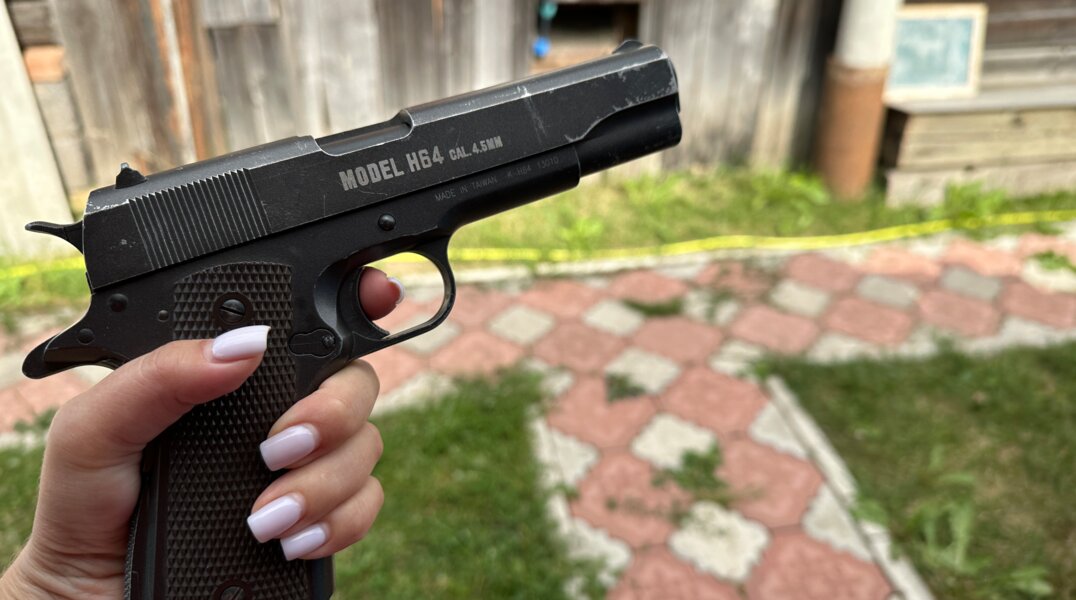 В Пермском крае таксист прострелил руку торопливому автомобилисту