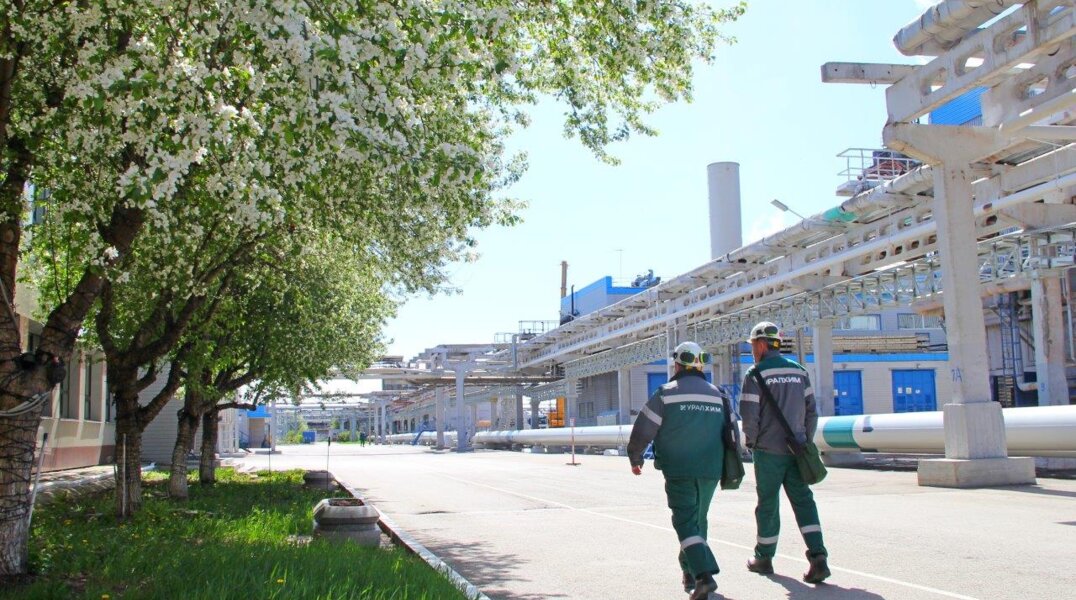 В двух филиалах «Уралхима» высоко оценили санитарно-бытовые условия