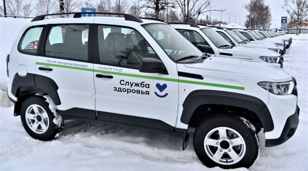 Территории Пермского края получили новые санитарные автомобили