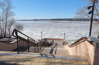 В Осе завершили благоустройство набережной