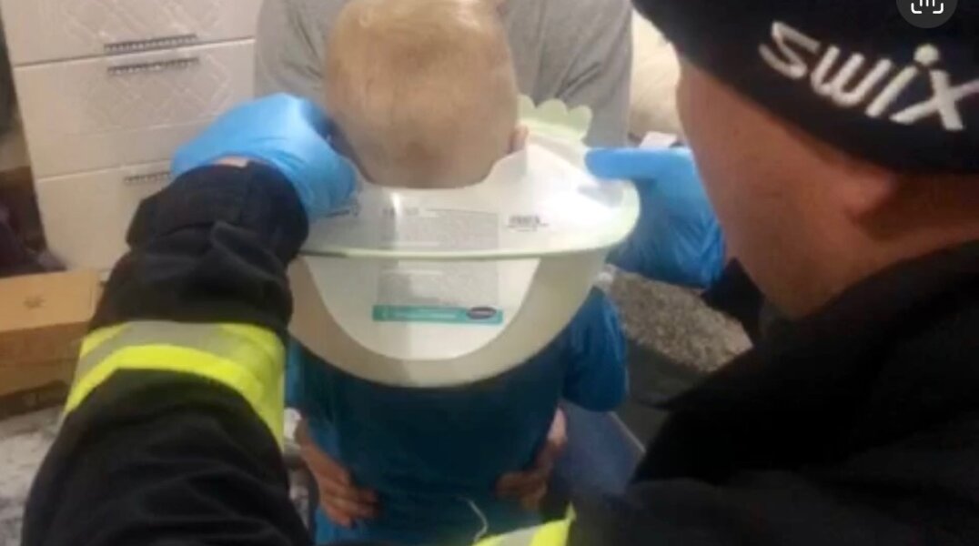 В Перми спасли мальчика, застрявшего в сидении для унитаза