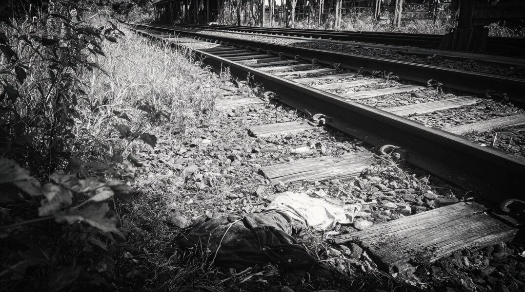 В Пермском крае мужчина погиб при переходе железнодорожных путей