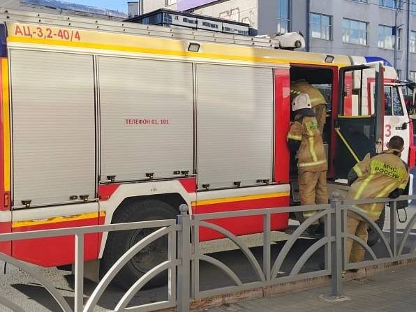 В Перми спасли многодетную семью из горящей на четвертом этаже квартиры