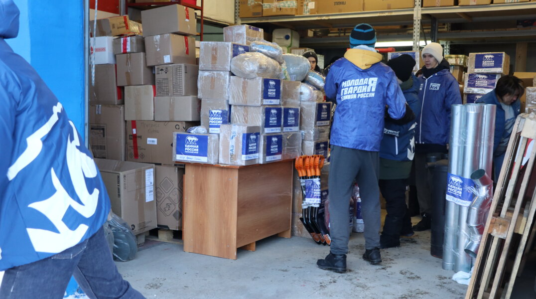 Сотрудники медицинского Центра в Перми передали в зону СВО третий гуманитарный груз