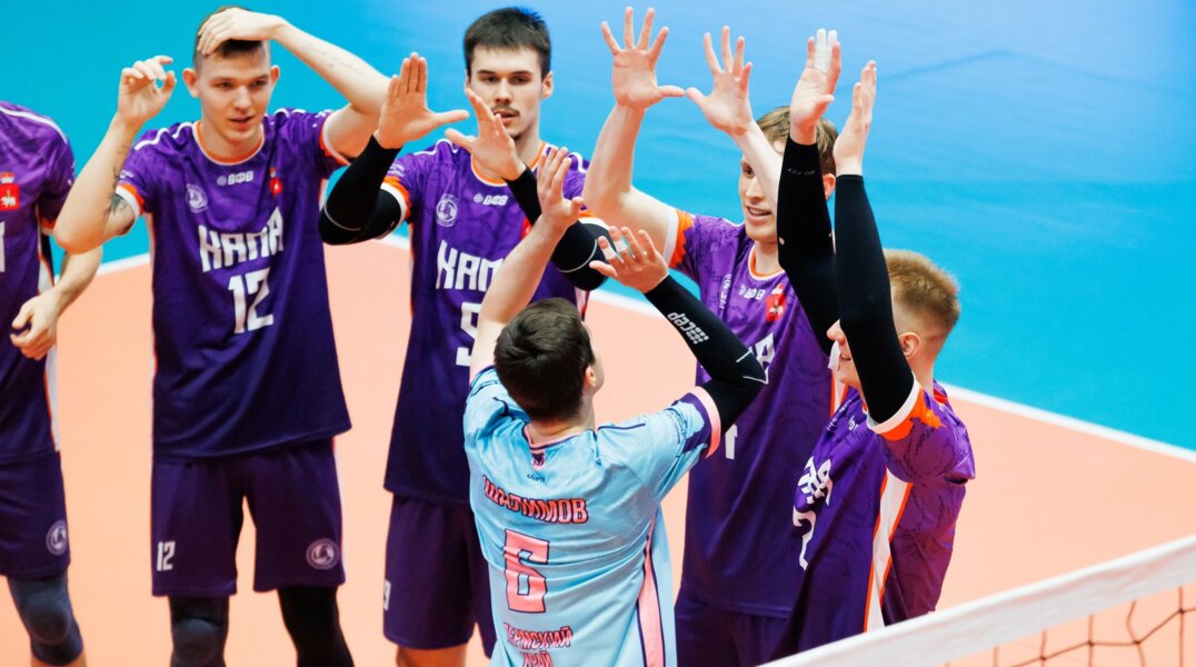 Восемнадцать тренеров по волейболу из Кунгура пройдут обучение в проекте «Волейбол в школу!»