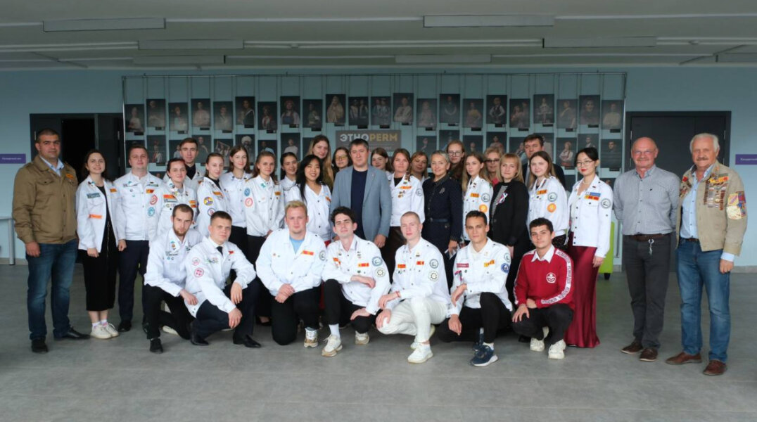 Губернатор Пермского края встретился с медицинским отрядом «Сердце Пармы»