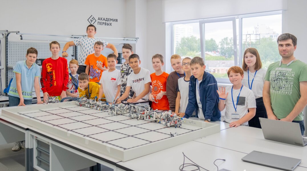 Дополнительное образование — это ключ к успеху: делимся подборкой госпабликов для школьников