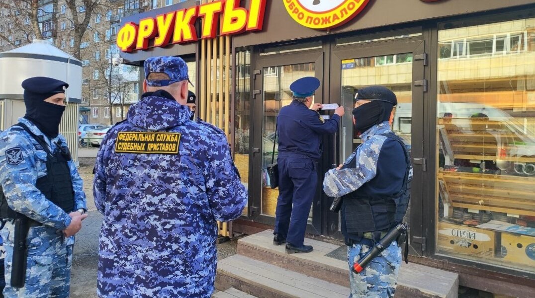 В Перми приставы опечатали три санитарно-опасных киоска