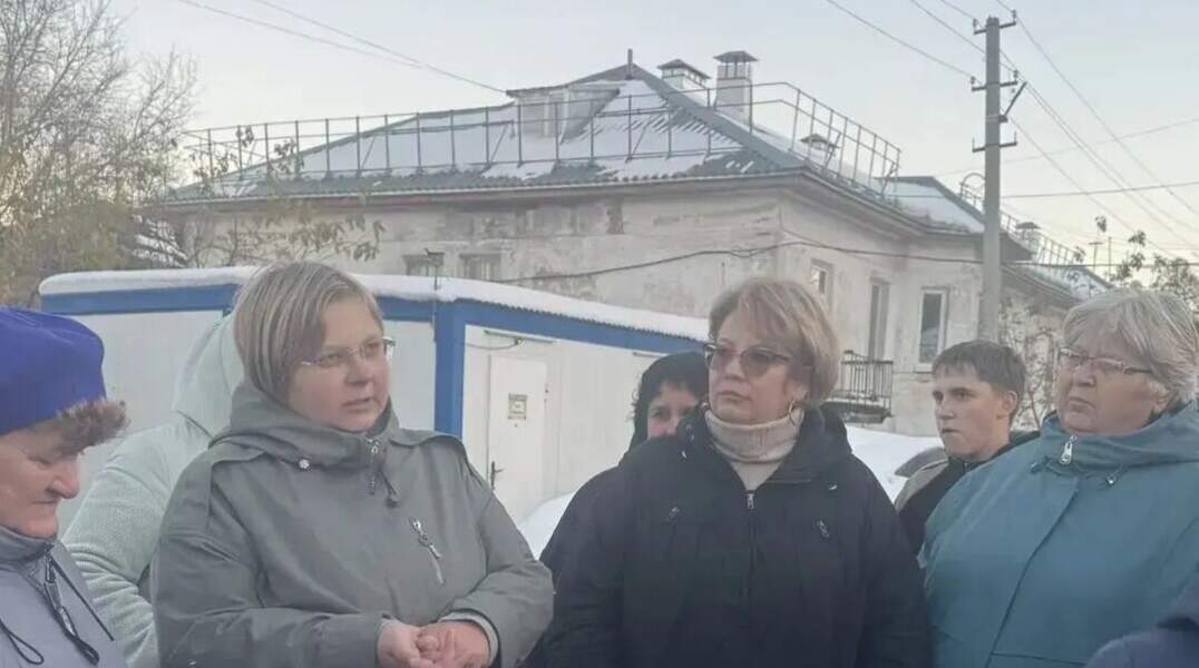 Р