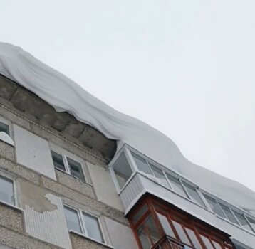 В Кунгуре дочь погибшей от схода снега пенсионерки подала в суд иск о выплате компенсации