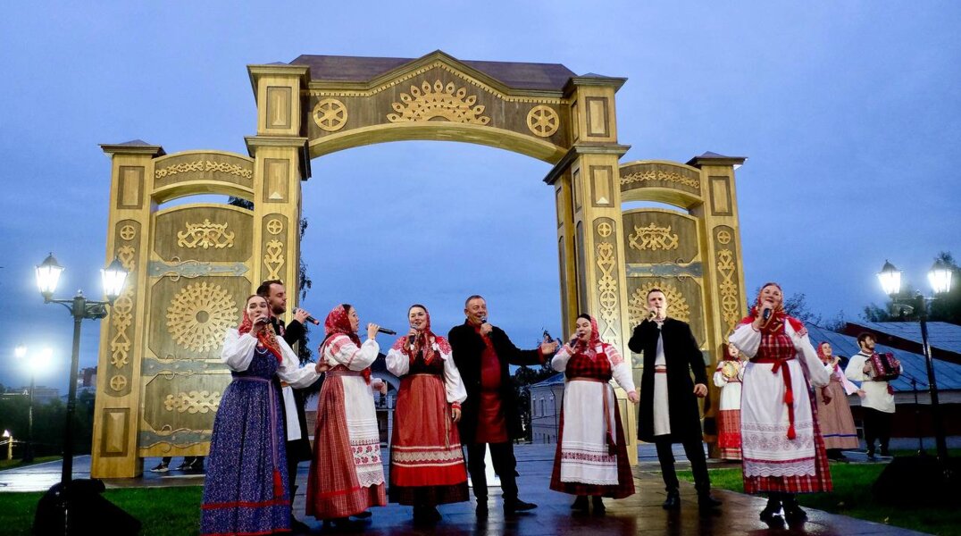 Делегация Пермского края поздравила жителей Кирова с юбилеем города