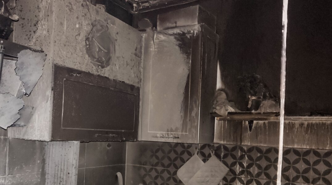 В Прикамье из-за эксперимента школьницы чуть не сгорела квартира