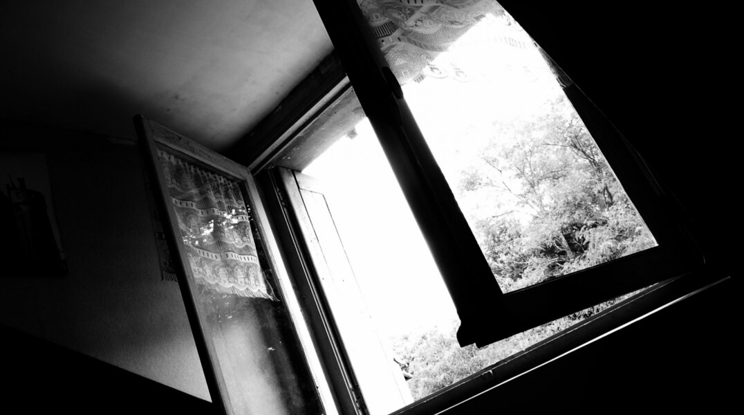 В Перми четырёхлетний ребёнок скончался в результате падения с десятого этажа