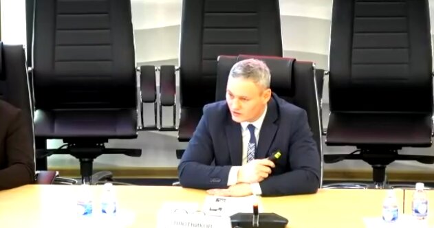 Губернатор Прикамья поручил наладить производство галстуков с коми-пермяцким орнаментом