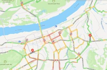 В предпраздничную пятницу Пермь сковали 8-балльные пробки