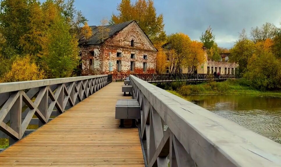 В Усолье Строгановском обустроили прогулочные зоны и установили спортивные тренажеры