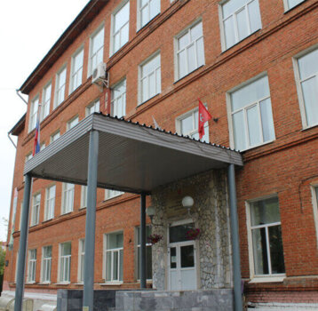 ​Обследование пермской школы, под которой поехал грунт, продлили до сентября